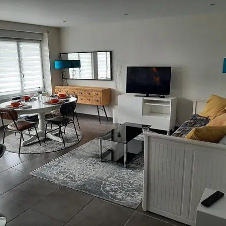 Cosy Aux Ecluses Du Port Apartment